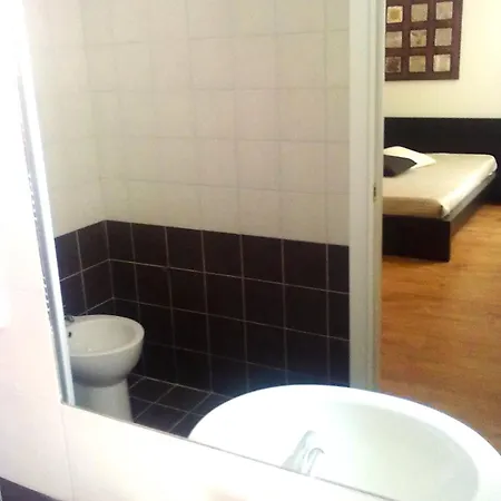 Bed & Breakfast Bella 2*
